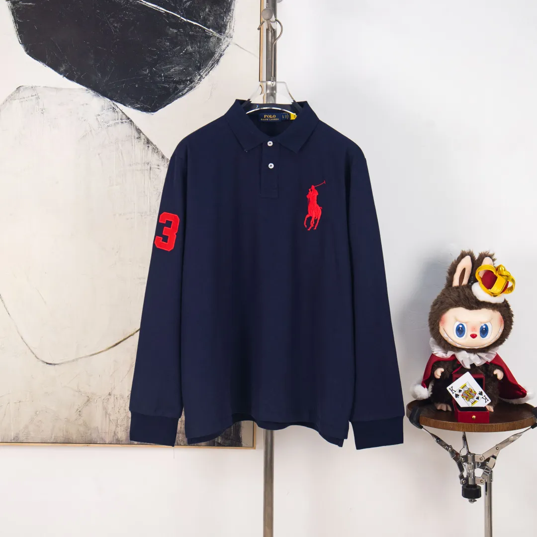P240 zp version [exclusive supply] - Ralph Lauren/Ralph Lauren classic four-season basic three-dimensional Malaysian LOGO-No. 3 armband solid color long-sleeved POLO shirt - original version of the same 220g heavy double-sided pique cotton ✅ - three-dimensional Malaysian embroidery white background pearlescent buttons ✅ - placket chiffon film professional processing ✅ -Ralph Lauren classic Malaysian logo Polo｜Unlock the British retro sports style Made of 220g heavyweight double-sided piqué cotton to create a straight silhouette. The iconic Malaysian embroidery logo interprets American origin. The solid color system can easily control formal and casual scenes. Color: white black label pink blue label gray blue label black white label black red label navy blue red label Size: S M L XL Number: WW10725